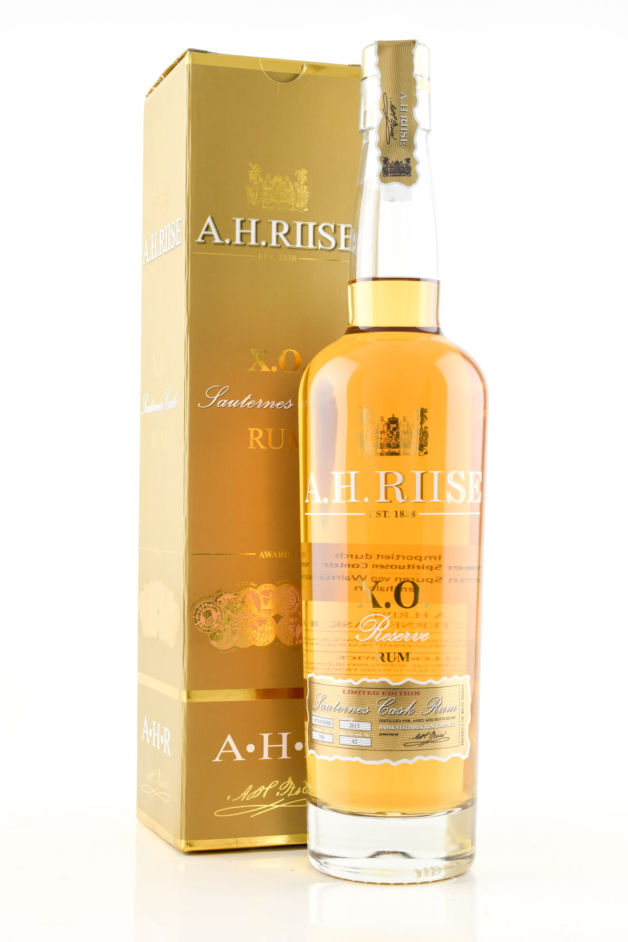 A.H. Riise XO Reserve Sauternes Cask Finish 42%vol. 0,7l A.H. Riise XO Reserve Sauternes Cask Finish 42%vol. 0,7l