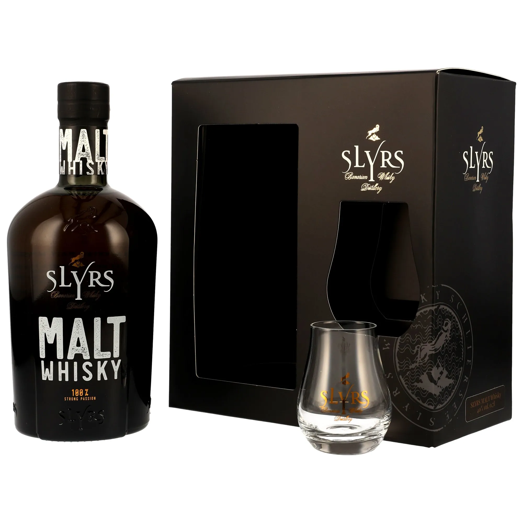 Slyrs Malt Whisky mit Glas