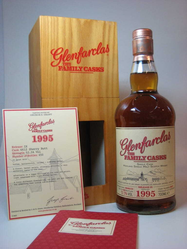 Glenfarclas "The Family Casks" 1995/2012 Sherry Butt 52,5%vol. 0,7l