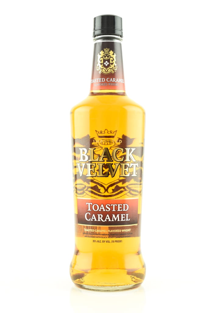 Black Velvet - Toasted Caramel 35% vol. 0,7l Black Velvet - Toasted Caramel 35% vol. 0,7l