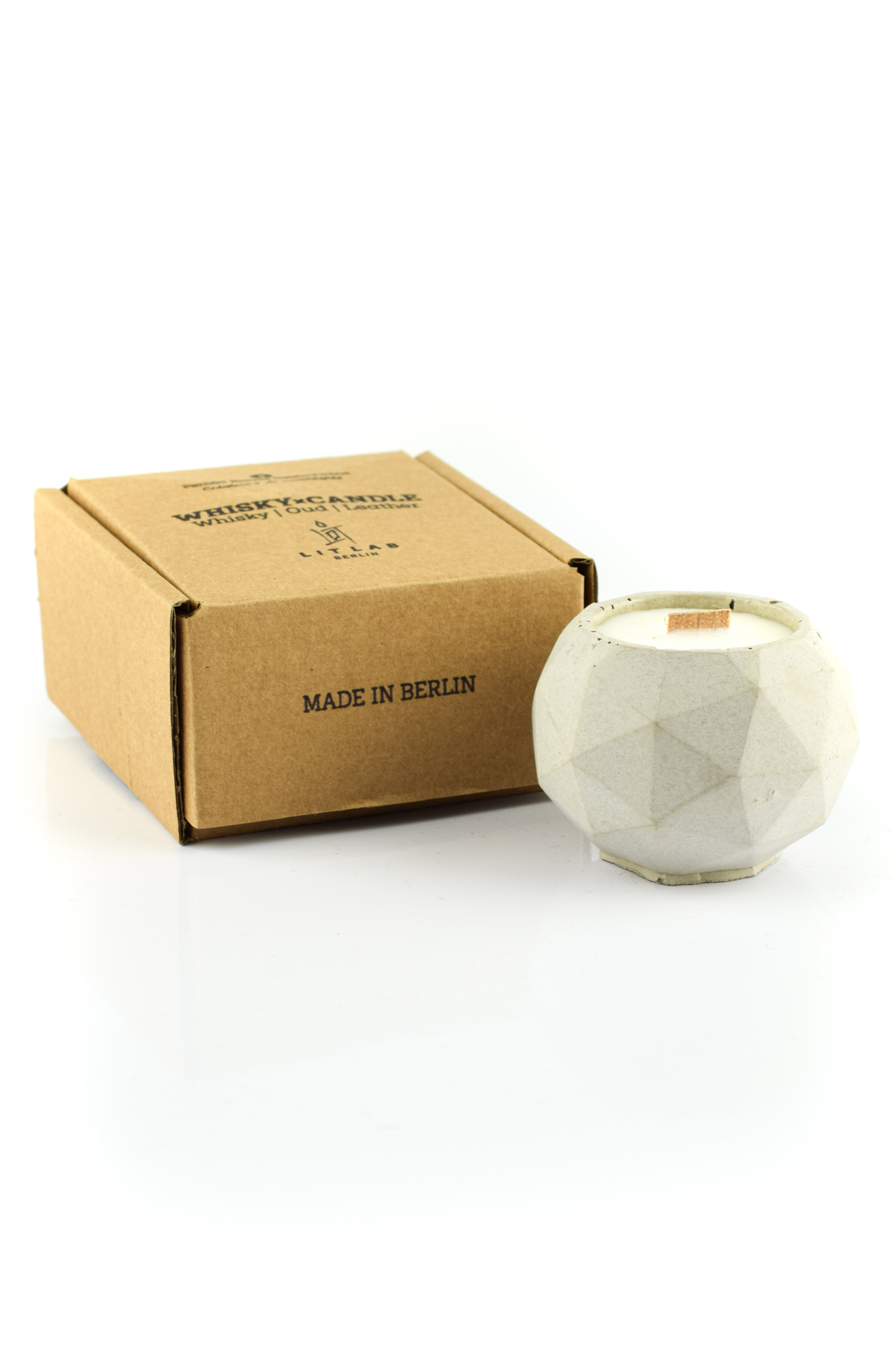 Whisky Duftkerze - Whisky Oud Leather LIT LAB Berlin