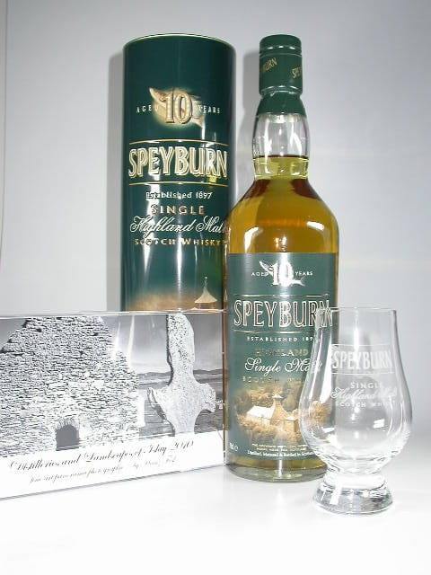 Speyburn 10 Jahre 40%vol. 0,7l mit Glas & Tischkalender (Christmas Pack)