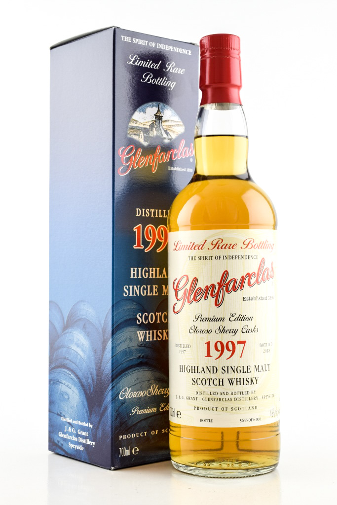 Glenfarclas 1997/2018 Oloroso Sherry casks 46% vol. 0,7l Glenfarclas 1997/2018 Oloroso Sherry casks 46% vol. 0,7l
