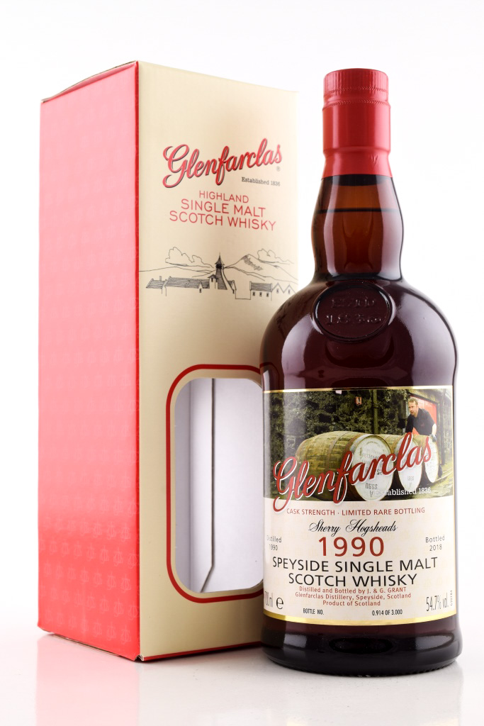 Glenfarclas 1990/2018 Cask Strength oloroso sherry casks 54.7% vol. 0,7l Glenfarclas 1990/2018 Cask Strength oloroso sherry casks 54.7% vol. 0,7l