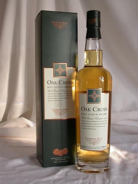Oak Cross Compass Box 43%vol. 0,7l - altes Design