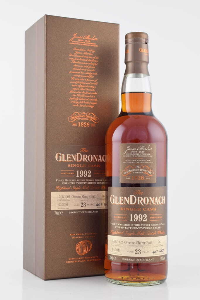 Glendronach 23 Year Old 1992/2016 Single Cask # 76 52% vol. 0,7l Glendronach 23 Year Old 1992/2016 Single Cask # 76 52% vol. 0,7l