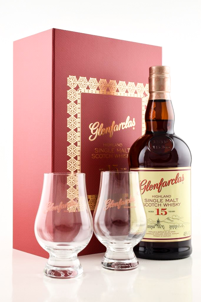 Glenfarclas 15 Year Old 46% vol. 0,7l incl. 2 Glencairn glasses Glenfarclas 15 Year Old 46% vol. 0,7l incl. 2 Glencairn glasses