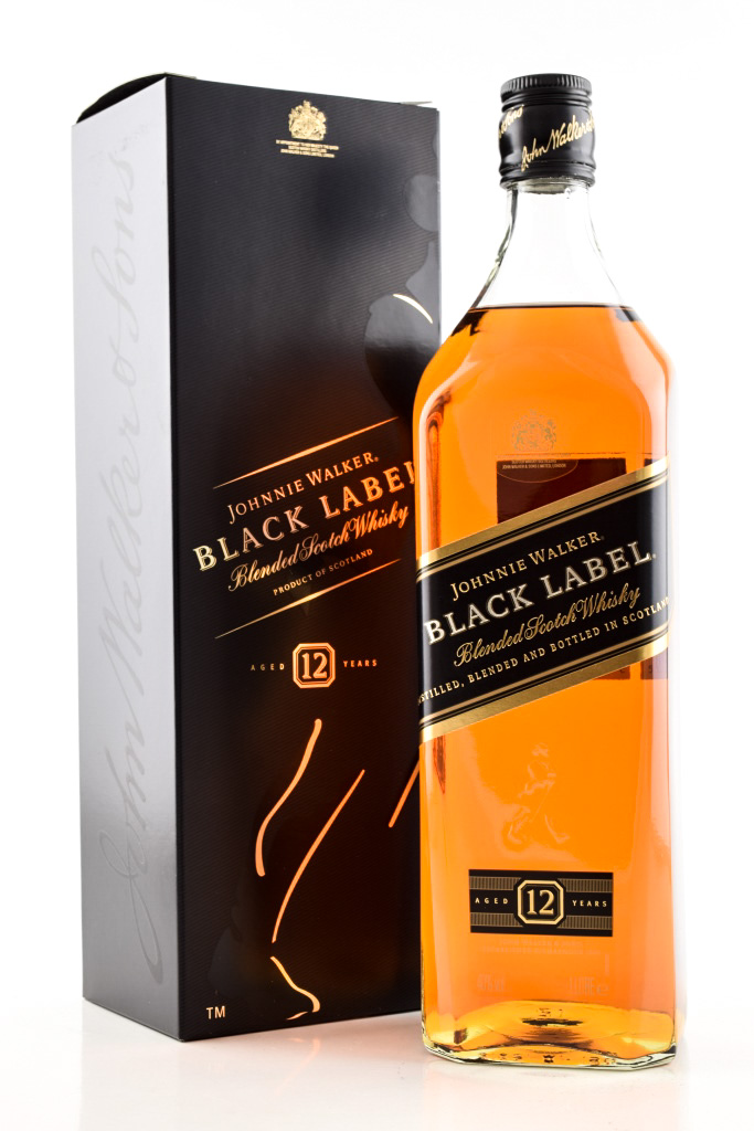 Johnnie Walker Black Label 12 Year Old 40% vol. 1.0L Johnnie Walker Black Label 12 Year Old 40% vol. 1.0L