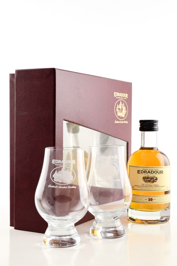 Edradour 10 Year Old gift box with 2 glasses 40% vol. 0,2l