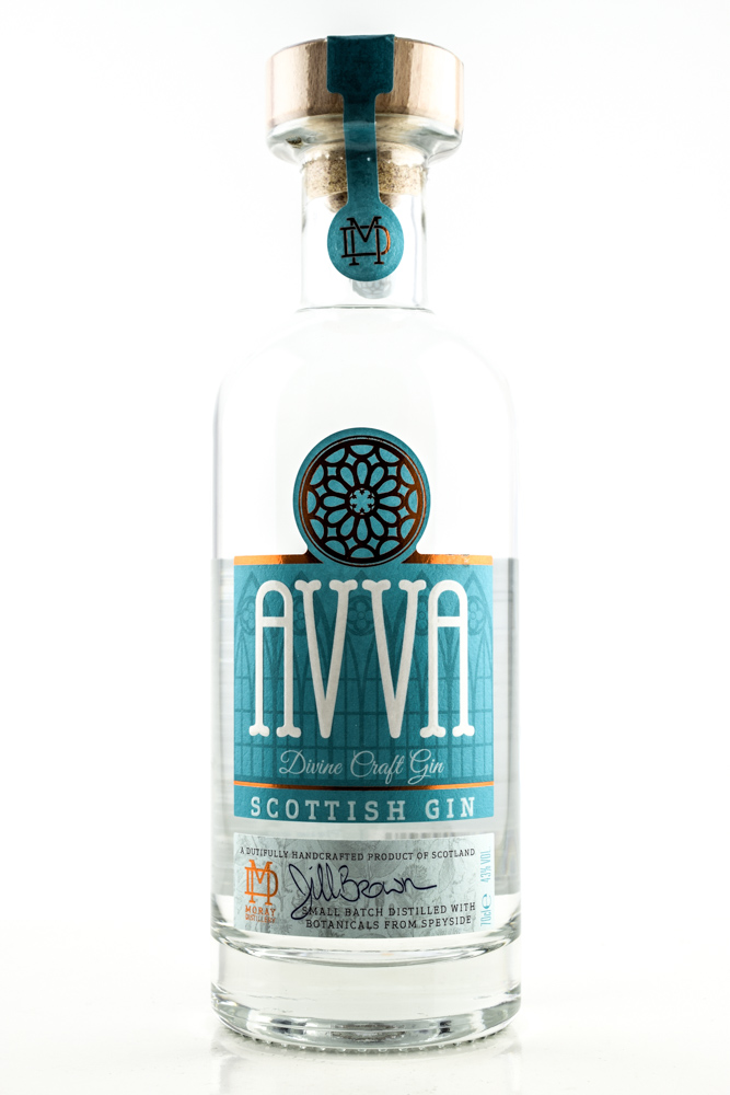 AVVA Divine Craft Gin 43%vol. 0,7l AVVA Divine Craft Gin 43%vol. 0,7l