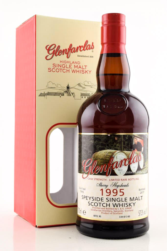 Glenfarclas 1995/2017 Cask Strength oloroso sherry casks 57.3% vol. 0,7l Glenfarclas 1995/2017 Cask Strength oloroso sherry casks 57.3% vol. 0,7l