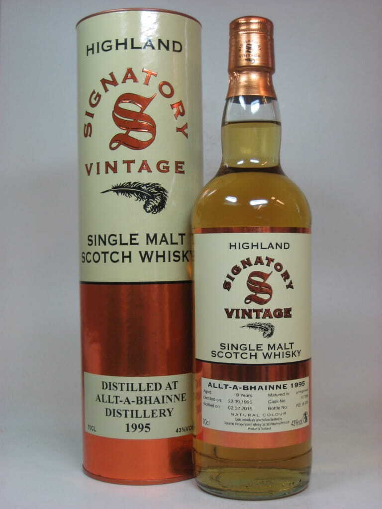 Allt-A-Bhainne 19 Year Old 1995/2015 Hogshead Vintage Signatory 43% vol. 0,7l Allt-A-Bhainne 19 Year Old 1995/2015 Hogshead Vintage Signatory 43% vol. 0,7l