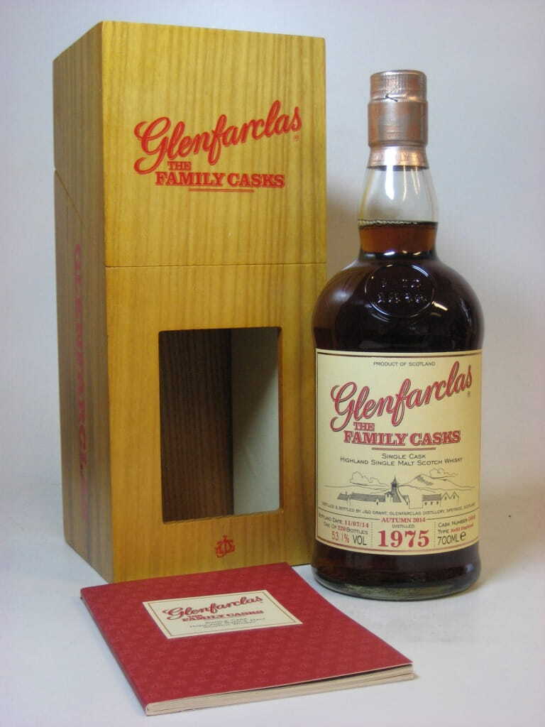 Glenfarclas "The Family Casks" 1975/2014 Refill Hogshead 53,1%vol. 0,7l