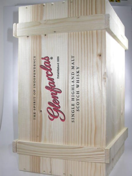 Glenfarclas wooden box