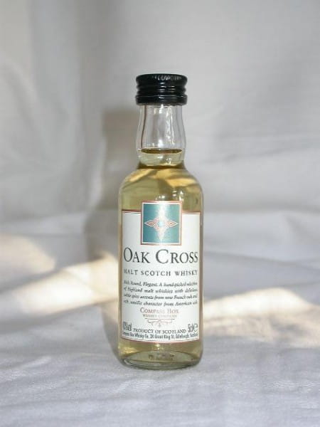 Oak Cross Compass Box 43%vol. 0,05l